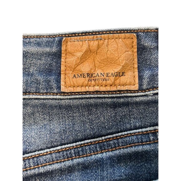 American Eagle Distressed Medium Wash Super Stretch Mini Blue Jean Skirt Size 2 - Picture 5 of 5